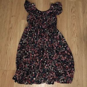 Beautiful EUC dot dot smile dress